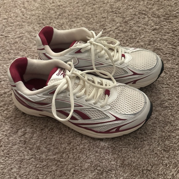 Reebok Women's White and Burgundy Sneakers - Picture 3 of 6